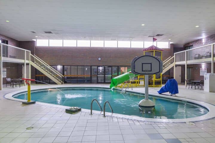 Pool 18 of 22